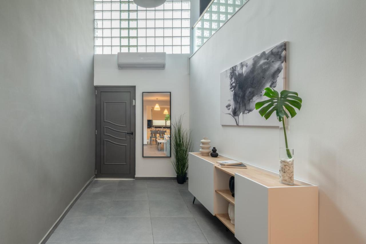 Zen Central Luxury Apartment 이라클리온 외부 사진